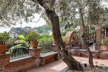 Hotel Borromeo 3*