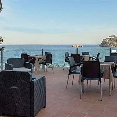 Hotel Borromeo 3*